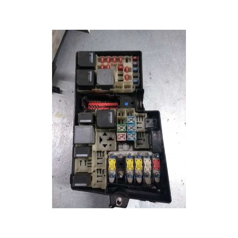 Recambio de caja reles / fusibles para ford focus berlina (cap) 2.0 tdci cat referencia OEM IAM 07416M5T14K733 6T34992 0741 DJA