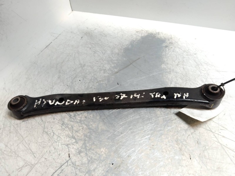 Recambio de tirante trasero derecho para hyundai i30 1.4 cat referencia OEM IAM   