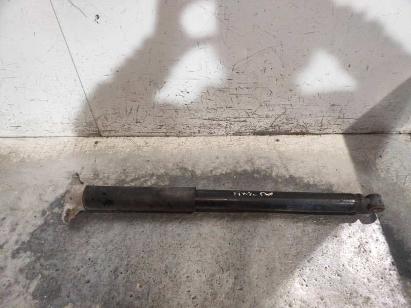 Recambio de amortiguador trasero derecho para ford focus lim. (cb8) titanium referencia OEM IAM BV6118080AAE  