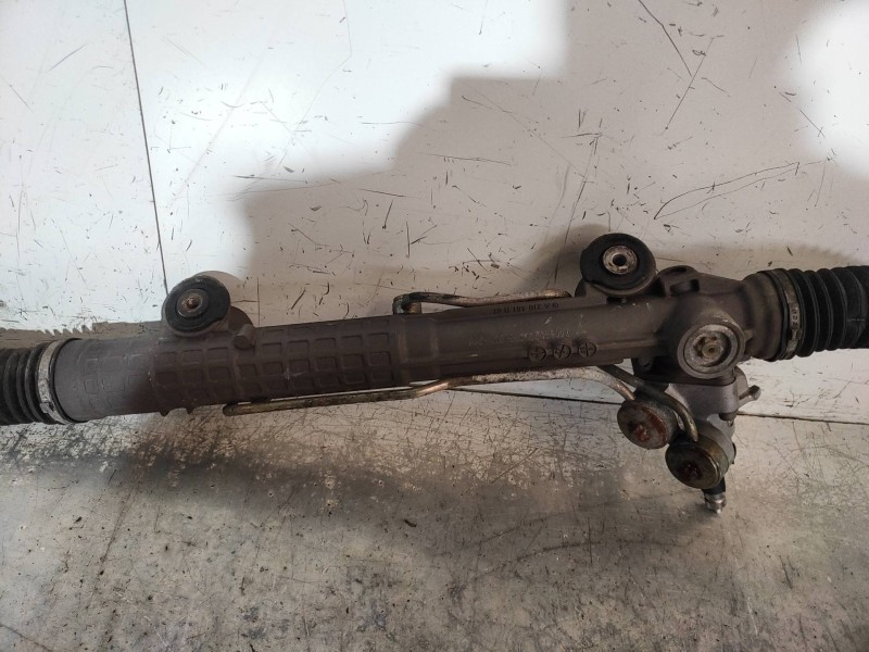 Recambio de cremallera direccion para mercedes clase e (w210) berlina diesel 290 turbodiesel (210.017) referencia OEM IAM 840195