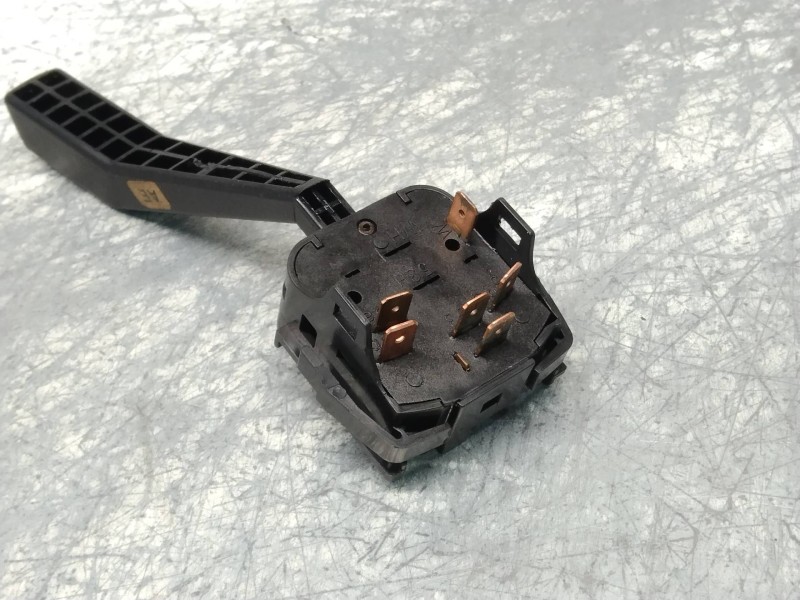 Recambio de mando limpia para opel corsa a cup referencia OEM IAM 090126717 090126719 09126722 090126724