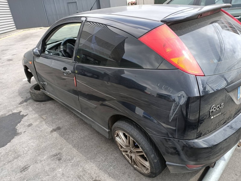 ford focus berlina (cak) del año 1999