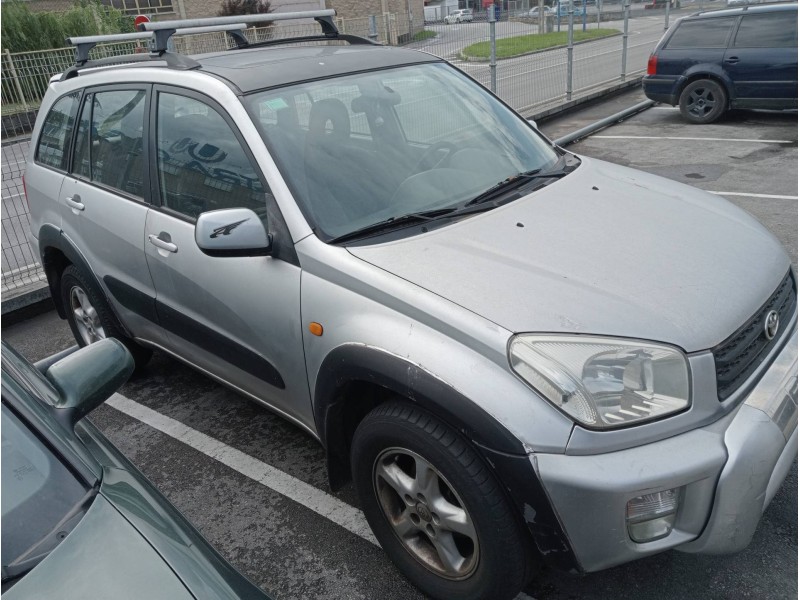 toyota rav 4 (a2) del año 2001