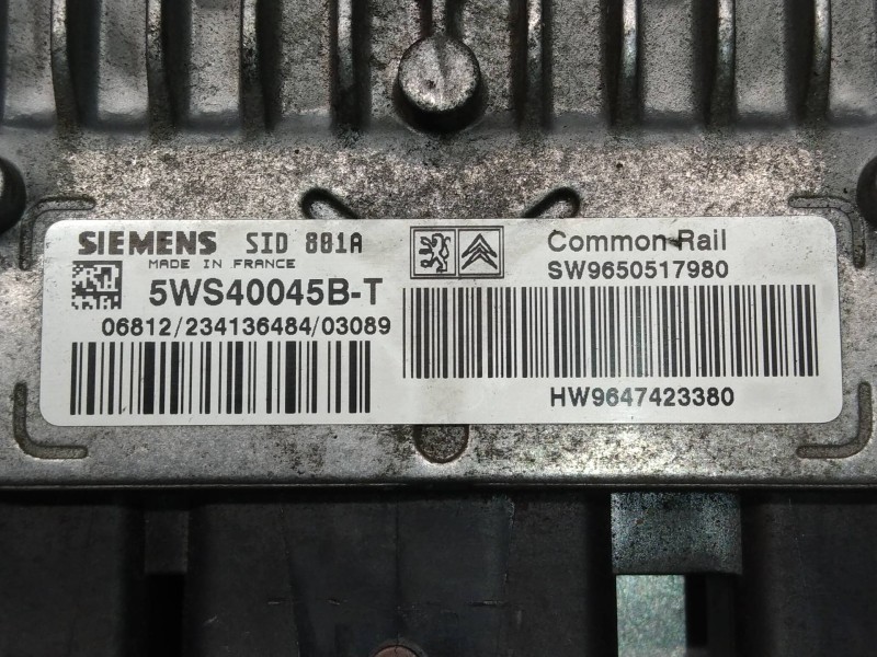 Recambio de centralita motor uce para peugeot 307 (s1) xt referencia OEM IAM 5WS40045BT SW9650517980 HW9647423380 SID801A