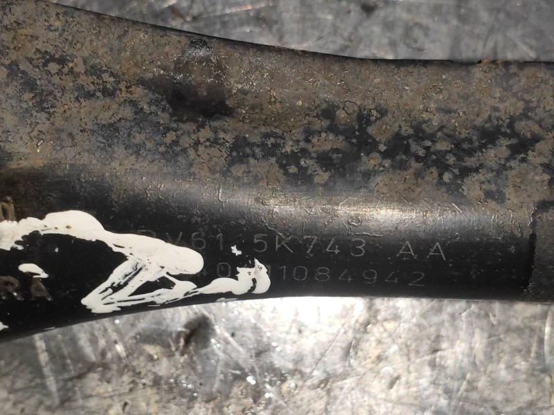 Recambio de brazo suspension superior trasero izquierdo para ford focus lim. (cb8) titanium referencia OEM IAM BV615K743AA  