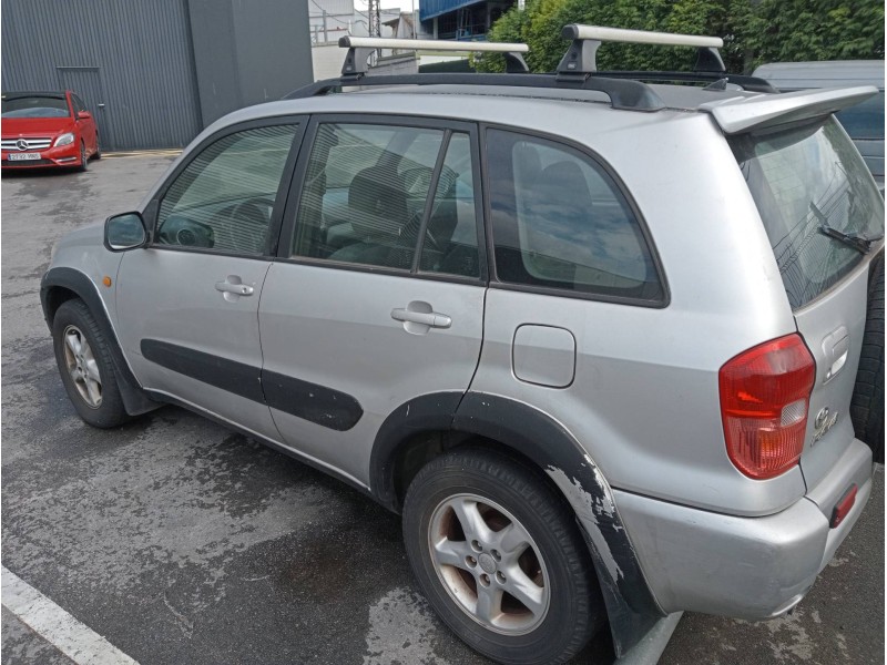 toyota rav 4 (a2) del año 2001