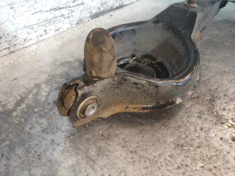 Recambio de brazo suspension inferior trasero derecho para ford focus lim. (cb8) titanium referencia OEM IAM   