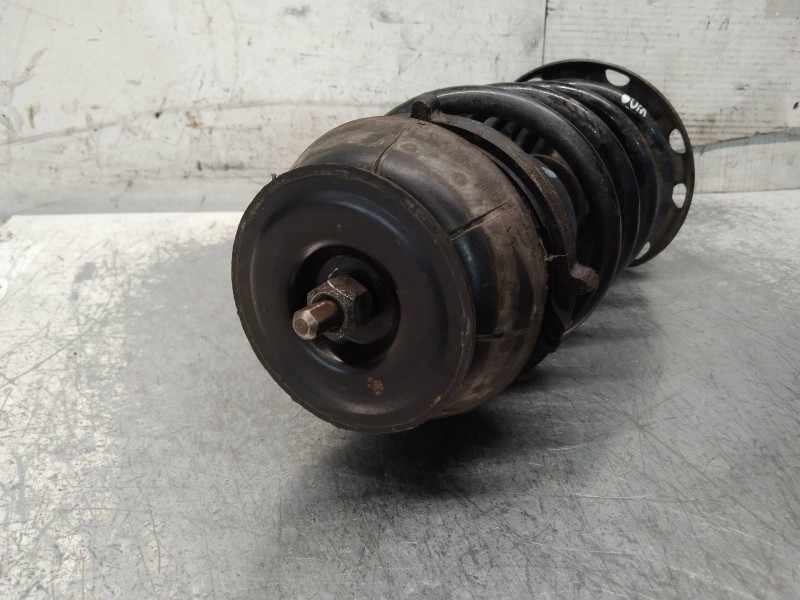 Recambio de amortiguador delantero derecho para opel corsa c blue line referencia OEM IAM 22185128 9127456 