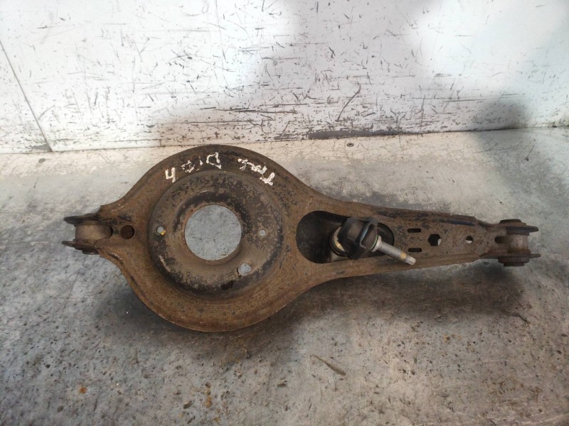 Recambio de brazo suspension inferior trasero derecho para ford focus lim. (cb8) titanium referencia OEM IAM   