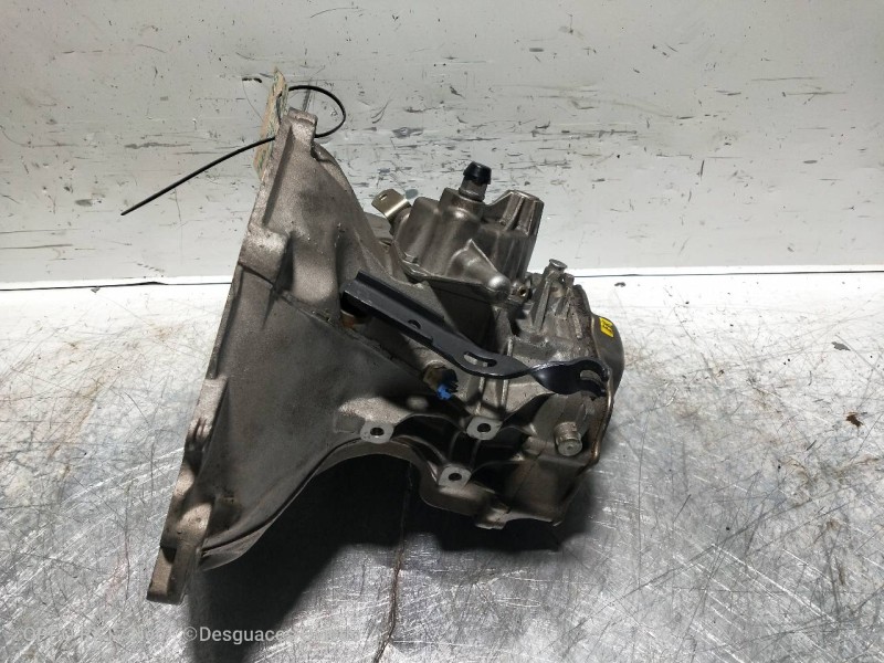 Recambio de caja cambios para opel corsa c 1.2 16v cat (z 12 xe / lw4) referencia OEM IAM F13C374 A83492 C374