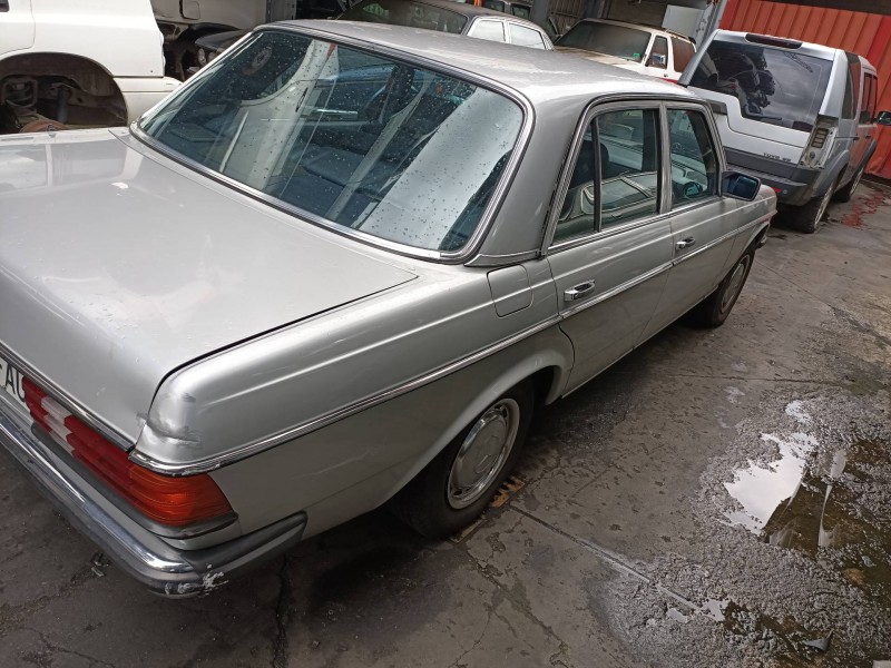 mercedes clase e (w123) berlina+coupe del año 1989