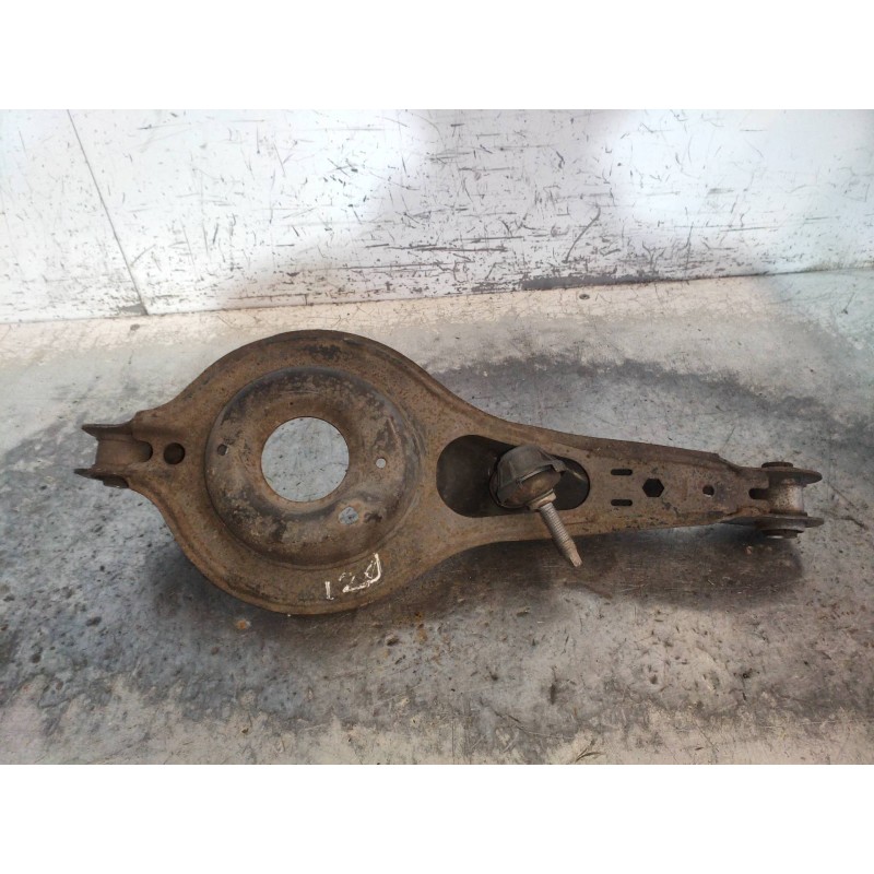 Recambio de brazo suspension inferior trasero izquierdo para ford focus lim. (cb8) titanium referencia OEM IAM   