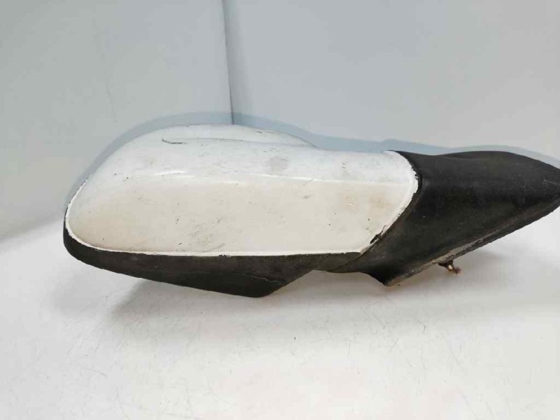 Recambio de retrovisor derecho para renault clio i fase i+ii (b/c57) referencia OEM IAM   ELECTRICO