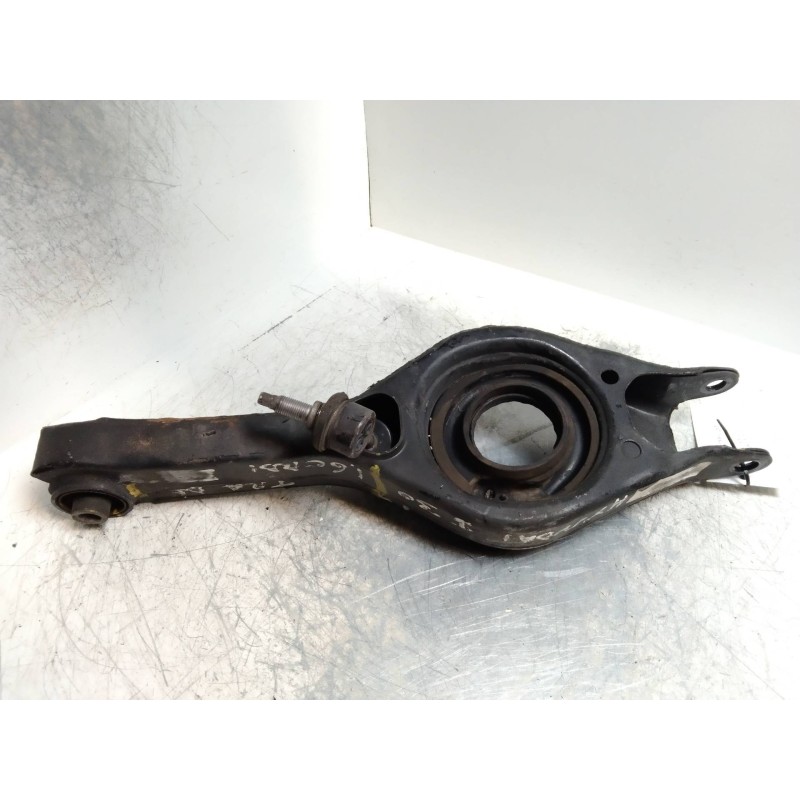 Recambio de brazo suspension inferior trasero derecho para hyundai i30 (gd) 1.6 crdi cat referencia OEM IAM   