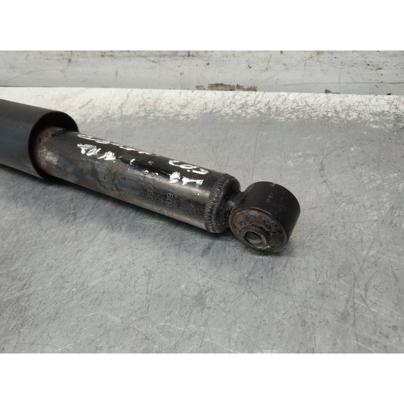 Recambio de amortiguador trasero izquierdo para opel corsa c blue line referencia OEM IAM 13146444 644609745 
