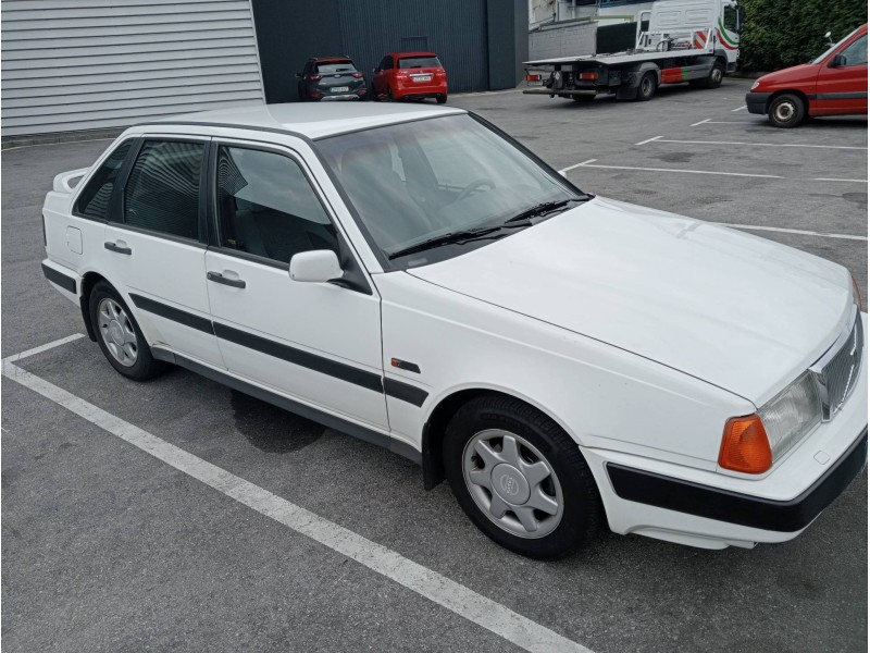 volvo serie 440 del año 1993