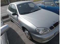 daewoo lanos del año 2001