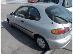 daewoo lanos del año 2001 2