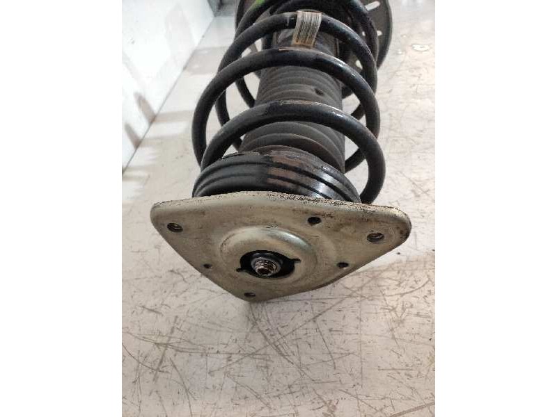 Recambio de amortiguador delantero derecho para peugeot 308 sw style referencia OEM IAM 9810584780  1612745280
