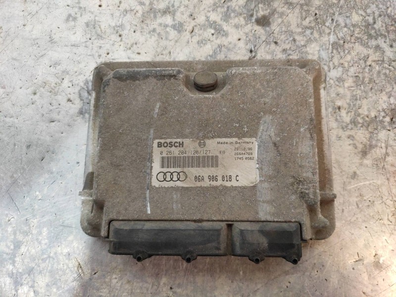 Recambio de centralita motor uce para audi a3 (8l) 1.8 ambiente referencia OEM IAM 0261204126 0261204127 06A906018C