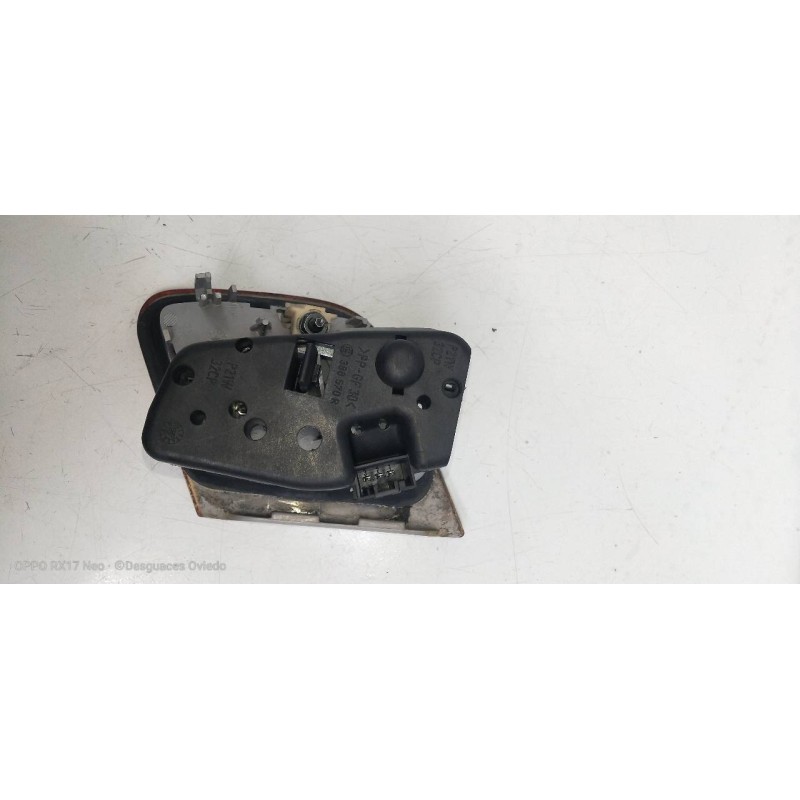 Recambio de piloto trasero derecho interior para bmw serie 3 coupe (e46) 320 cd referencia OEM IAM 7165844  