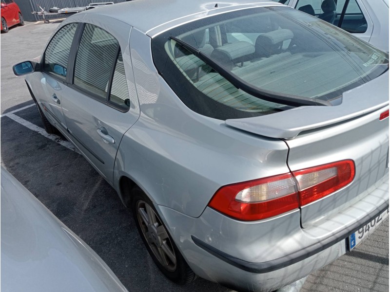 renault laguna ii (bg0) del año 2001