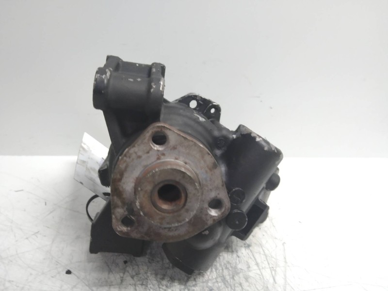 Recambio de bomba direccion para mercedes clase c (w203) sportcoupe c 220 cdi (203.706) referencia OEM IAM   