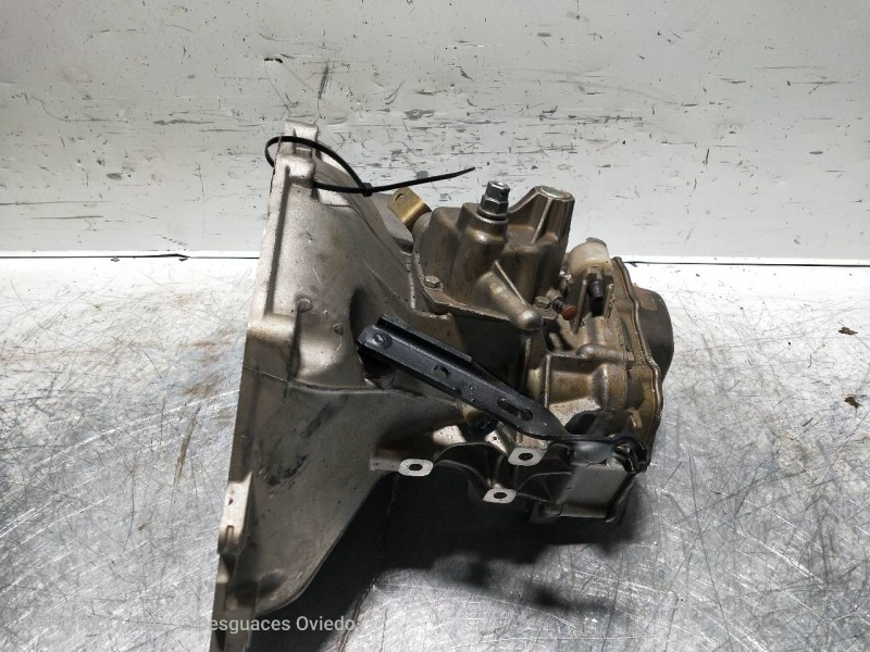 Recambio de caja cambios para opel corsa b 1.0 12v cat (x 10 xe / lw3) referencia OEM IAM F13C374 B08382 C374