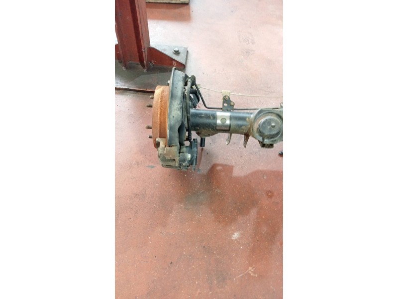 Recambio de puente trasero para toyota land cruiser (j9) td vx (3-ptas.) (kzj90) referencia OEM IAM   DISCO