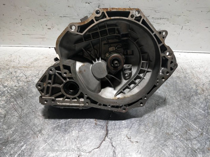 Recambio de caja cambios para opel astra g berlina 1.7 turbodiesel cat (x 17 dtl / 2h8) referencia OEM IAM F13W374 B14892 F13 Recambio de caja cambios para opel astra g berlina 1.7 turbodiesel cat (x 17 dtl / 2h8) referencia OEM IAM F13W374 B14892 F13