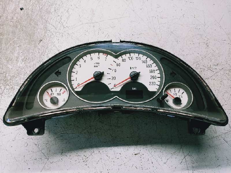 Recambio de cuadro instrumentos para opel corsa c gsi referencia OEM IAM 110080005006 09166823FW 