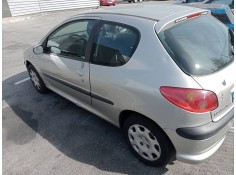 peugeot 206 berlina del año 2004 2