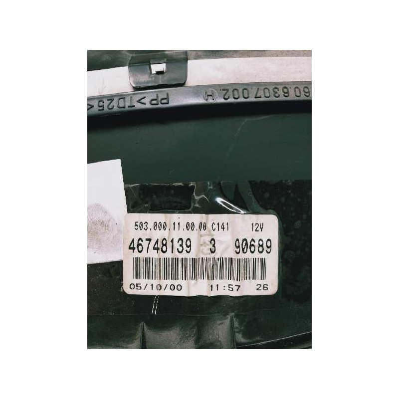 Recambio de cuadro instrumentos para fiat doblo cargo (223) 1.9 d furg. acristalado referencia OEM IAM 46748139 3 90689 50300011