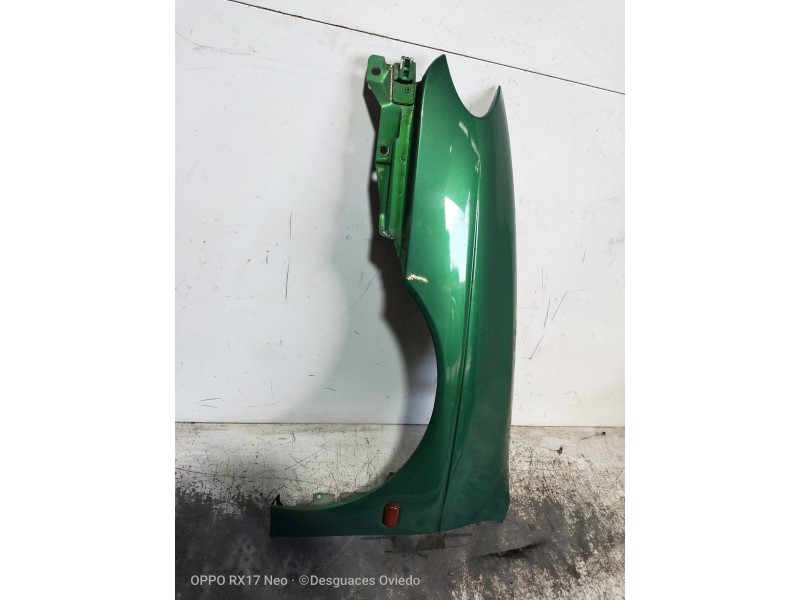 Recambio de aleta delantera izquierda para renault megane i fase 2 berlina (ba0) 1.9 d rt referencia OEM IAM   