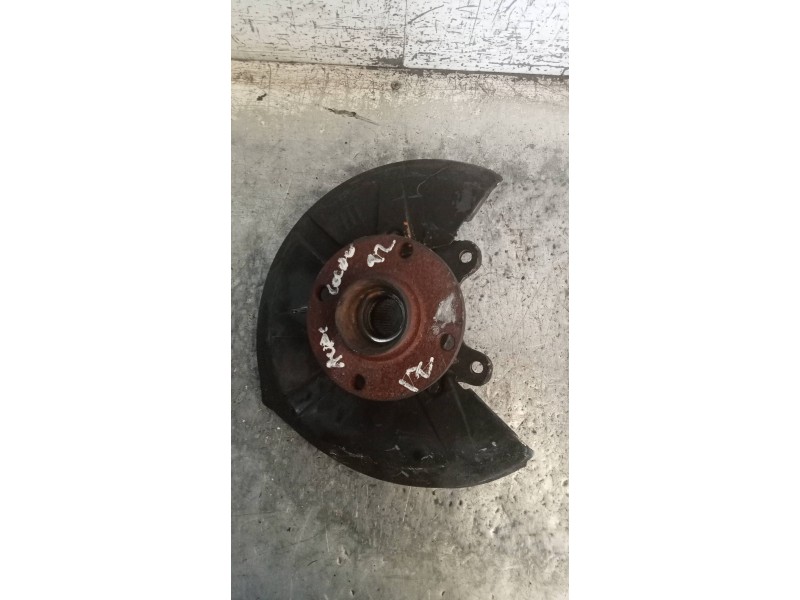 Recambio de mangueta delantera izquierda para audi coupe (8b3) básico referencia OEM IAM   