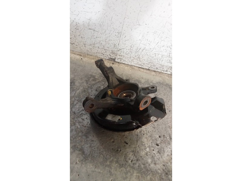 Recambio de mangueta delantera izquierda para toyota yaris (ncp1/nlp1/scp1) 1.0 linea luna referencia OEM IAM   