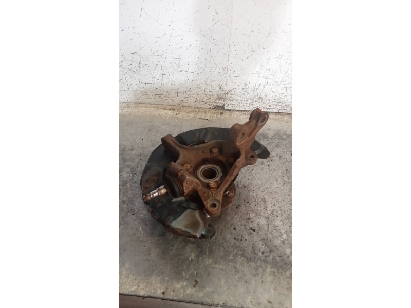 Recambio de mangueta delantera derecha para subaru impreza g12 1.5 referencia OEM IAM   