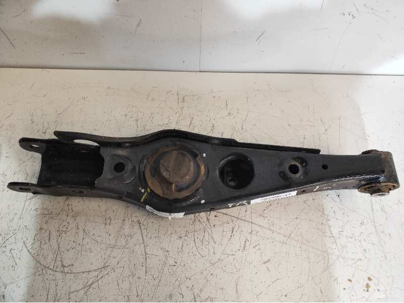 Recambio de brazo suspension inferior trasero izquierdo para kia sportage 1.7 crdi cat referencia OEM IAM 55210D3050 LQ30F02340 