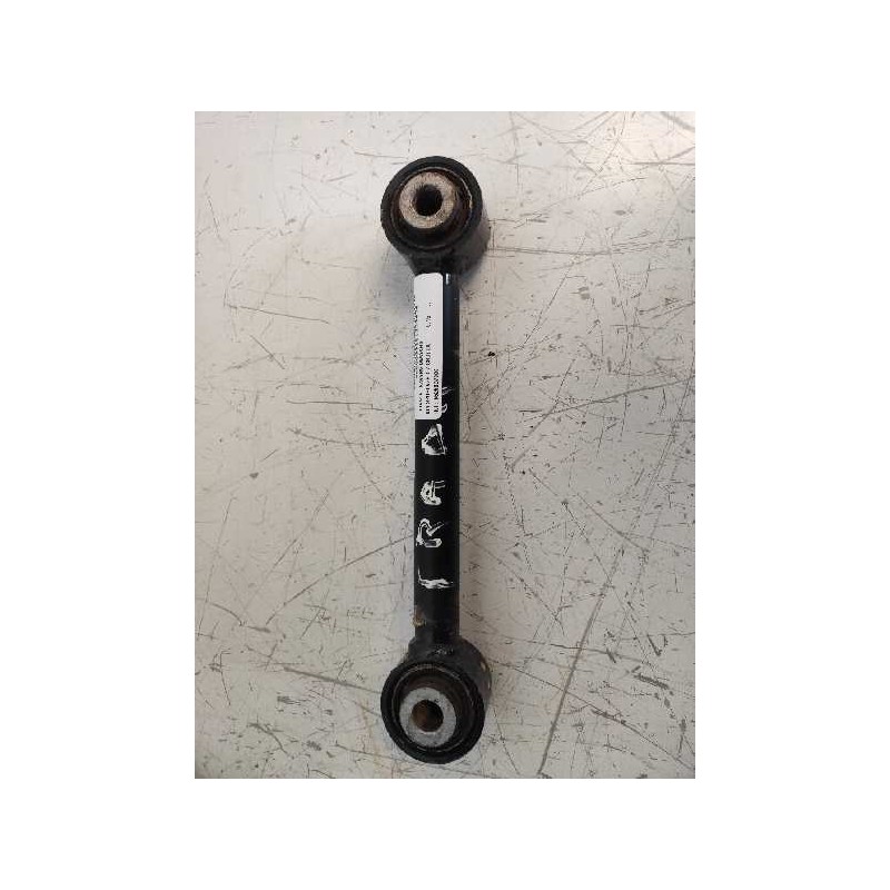 Recambio de tirante trasero derecho para kia sportage 1.7 crdi cat referencia OEM IAM 55250D7000 Q700F02800 110917A105