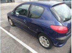 peugeot 206 berlina del año 2000 2