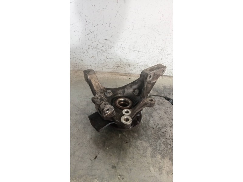 Recambio de mangueta delantera izquierda para fiat croma (194) 1.9 16v multijet dynamic referencia OEM IAM   