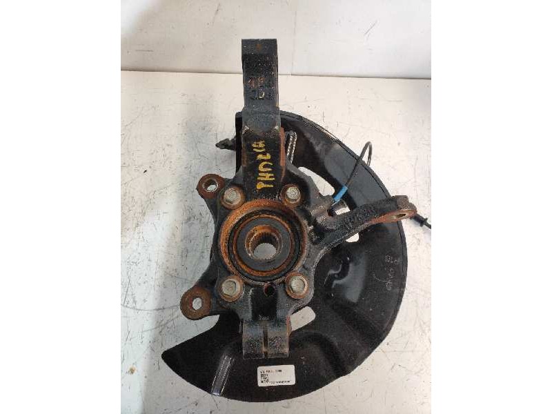 Recambio de mangueta delantera derecha para kia sportage 1.7 crdi cat referencia OEM IAM 2WDRHD7000  