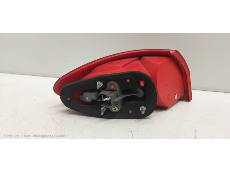 Recambio de piloto trasero derecho para alfa romeo 147 (190) 1.9 jtd cat referencia OEM IAM   
