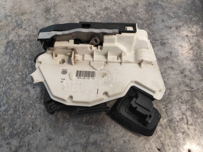 Recambio de motor cierre centralizado delantero derecho para seat leon sc (5f5) fr advanced referencia OEM IAM 16A5K1837016E 3P 