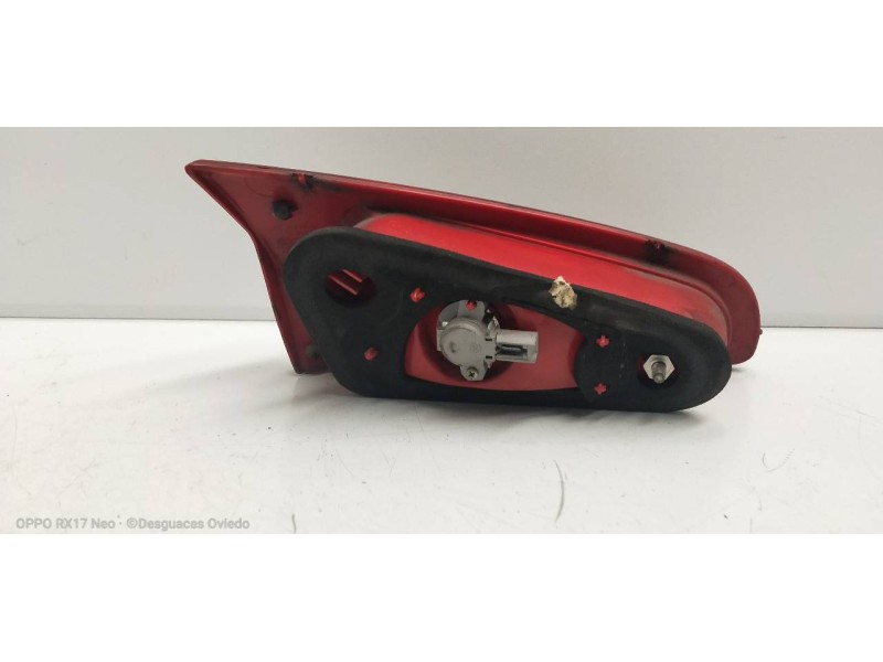 Recambio de piloto trasero derecho interior para alfa romeo 147 (190) 1.9 jtd cat referencia OEM IAM   