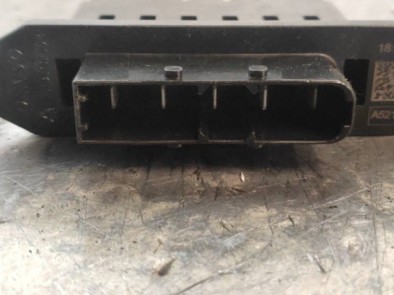 Recambio de resistencia calefaccion para peugeot partner kombi outdoor referencia OEM IAM A52103100  