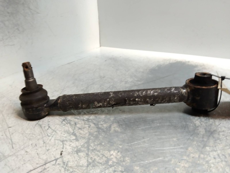 Recambio de brazo suspension superior trasero derecho para hyundai santa fe (sm) referencia OEM IAM   