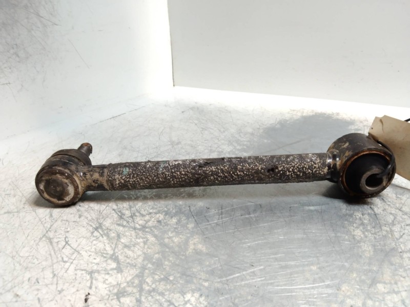 Recambio de brazo suspension superior trasero derecho para hyundai santa fe (sm) referencia OEM IAM   