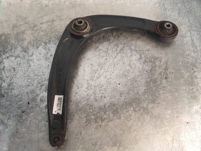 Recambio de brazo suspension inferior delantero izquierdo para peugeot partner kombi outdoor referencia OEM IAM   1643188580