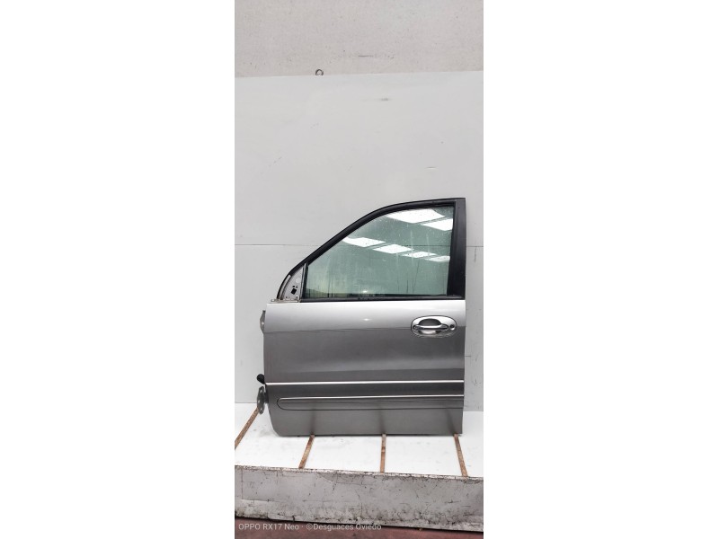 Recambio de puerta delantera izquierda para kia carnival ii 2.9 cdri ex referencia OEM IAM   5P